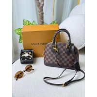 حقيبة نسائية مميزه 2017104