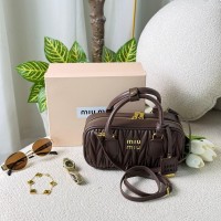 حقيبة نسائية مميزه 2017195
