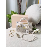 حقيبة نسائية مميزه 2017194
