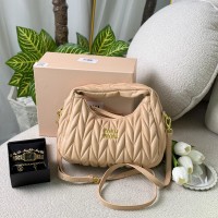 حقيبة نسائية مميزه 2017278