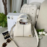 حقيبة نسائية مميزه 2017292