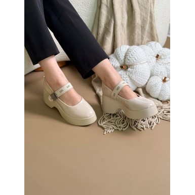 حذاء نسائي ناعم 2014666