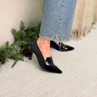 كعب نسائي ناعم 2014850