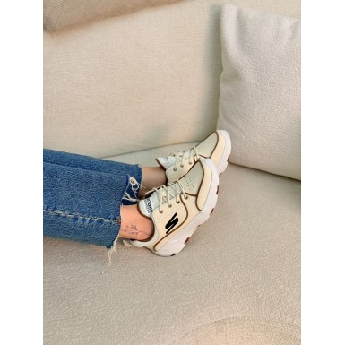 بوت نسائي مميز 2014859