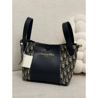 حقيبة نسائية مميزه 2014931