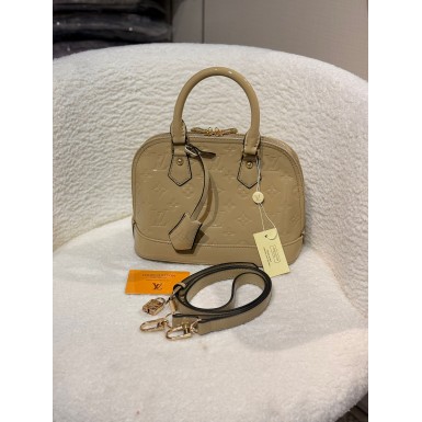 حقيبة نسائية مميزه 2015003