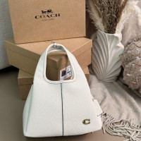 حقيبة نسائية مميزه 2015080