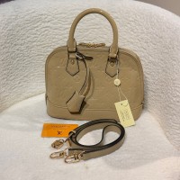 حقيبة نسائية مميزه 2015103