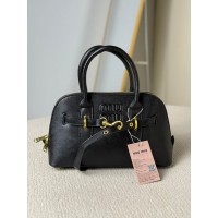 حقيبة نسائية مميزه 2015183