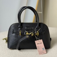 حقيبة نسائية مميزه 2015183