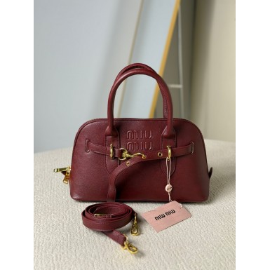 حقيبة نسائية مميزه 2015184