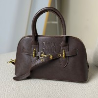 حقيبة نسائية مميزه 2015186