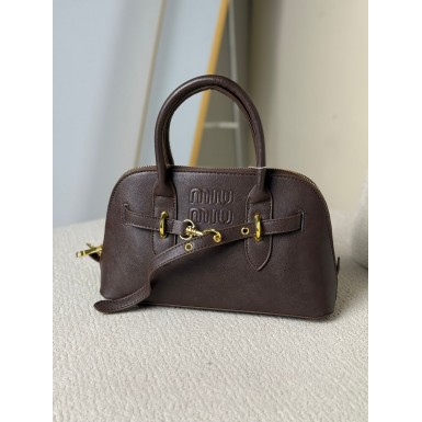 حقيبة نسائية مميزه 2015186