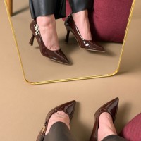 كعب نسائي ناعم 2015196