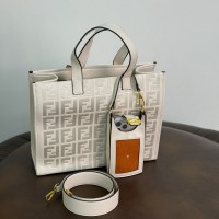 حقيبة نسائية مميزه 2015346