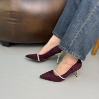 كعب نسائي ناعم 2015344