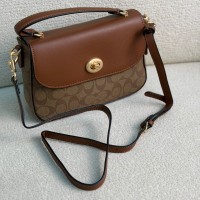 حقيبة نسائية مميزه 2015353