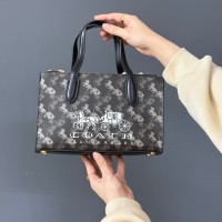 حقيبة نسائية مميزه 2015358