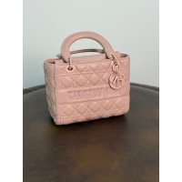 حقيبة نسائية مميزه 2015407