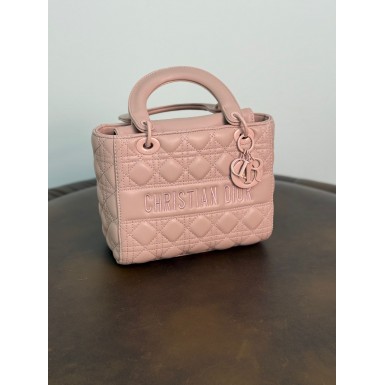 حقيبة نسائية مميزه 2015407