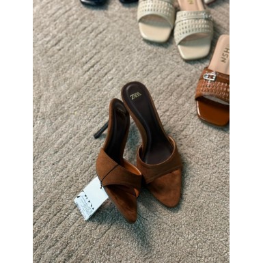 حذاء نسائي ناعم 2015399