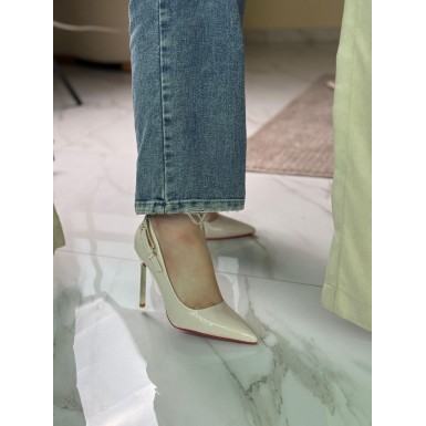 كعب نسائي ناعم 2015415