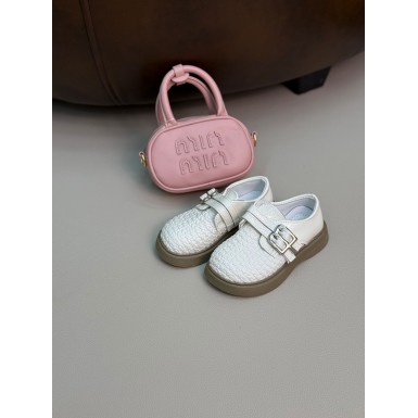 حذاء بناتي مميز 2015433