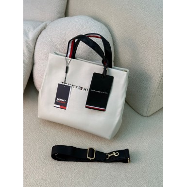 حقيبة نسائية مميزه 2015510