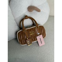 حقيبة نسائية مميزه 2015515