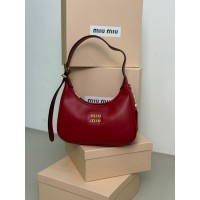 حقيبة نسائية مميزه 2015520