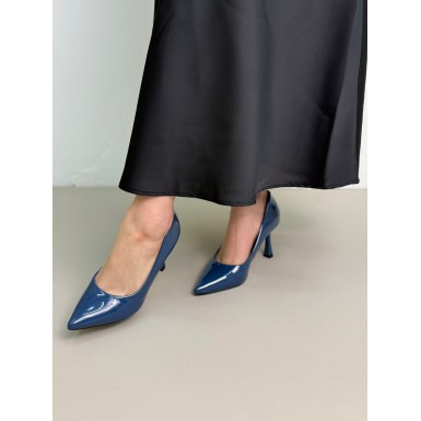 كعب نسائي ناعم 2015548