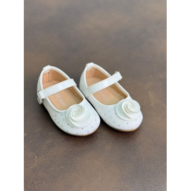 حذاء بناتي مميز 2015579