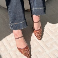 صندل نسائي ناعم 2015655