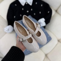 حذاء بناتي مميز 2015714