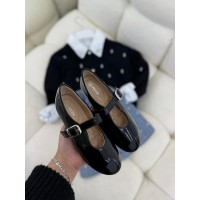 حذاء بناتي مميز 2015713