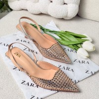 صندل نسائي ناعم 2017586