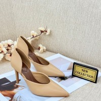 صندل نسائي ناعم 2017600