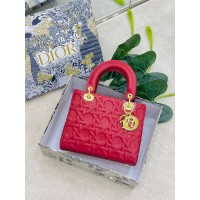 حقيبة نسائية مميزه 2013751