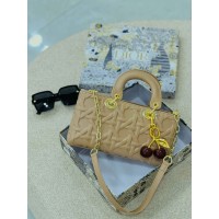 حقيبة نسائية مميزه 2013838