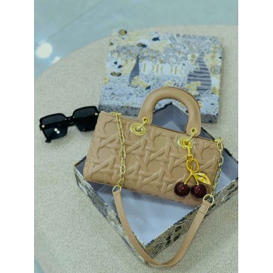 حقيبة نسائية مميزه 2013838