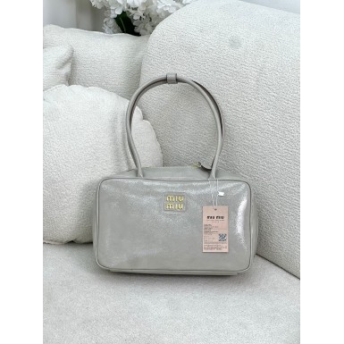 حقيبة نسائية مميزه 2014319