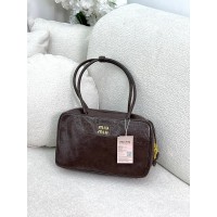 حقيبة نسائية مميزه 2014318